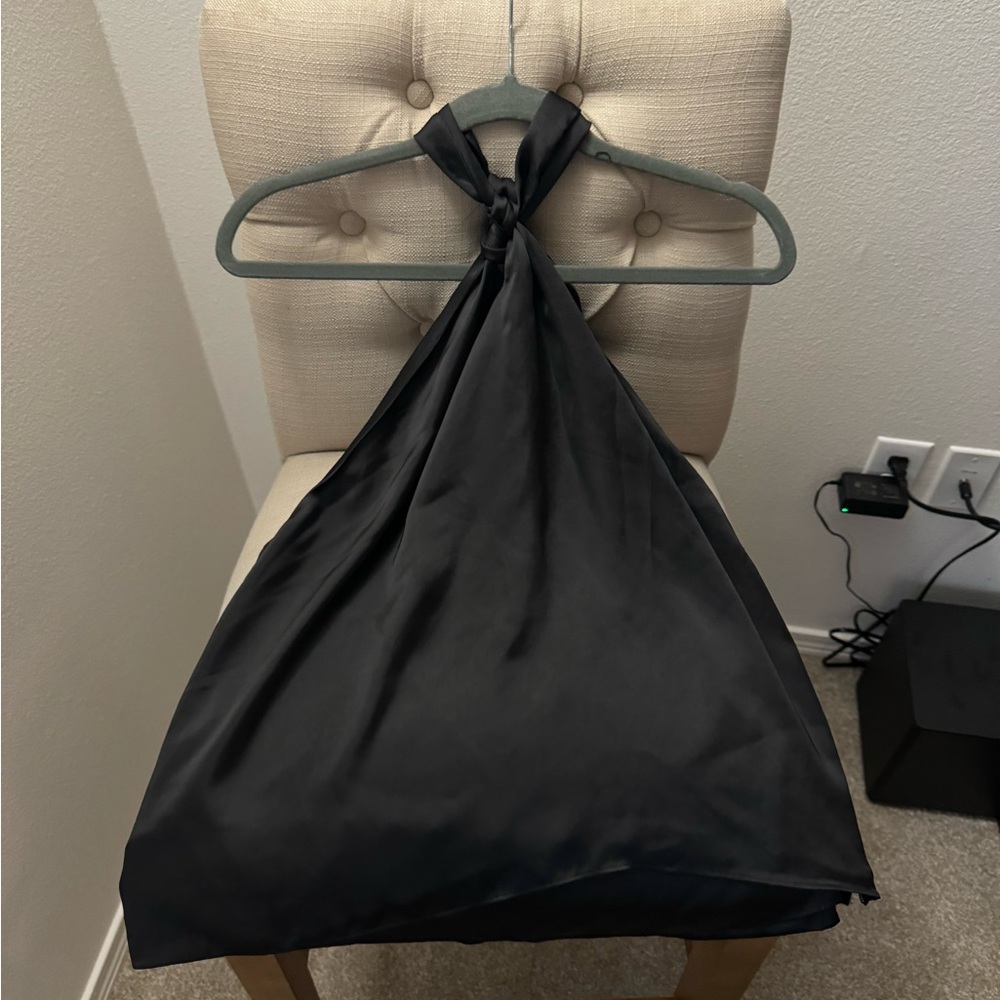 Zara Backless Silk Black Top - Picture 1 of 3
